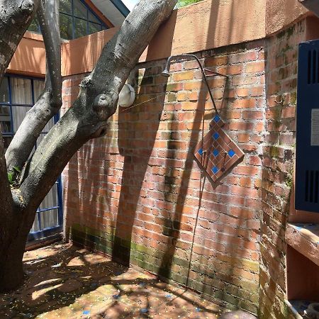 Weaver Cottages Harare Extérieur photo