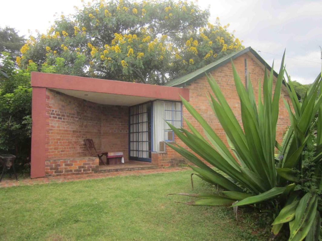 Weaver Cottages Harare Extérieur photo