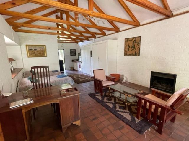Weaver Cottages Harare Extérieur photo