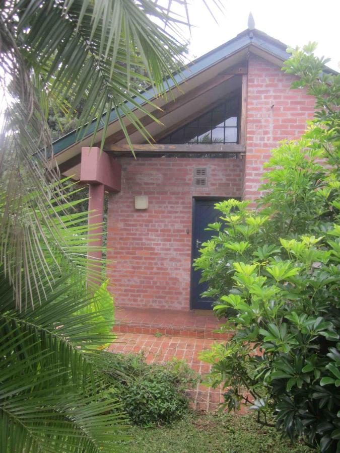 Weaver Cottages Harare Extérieur photo