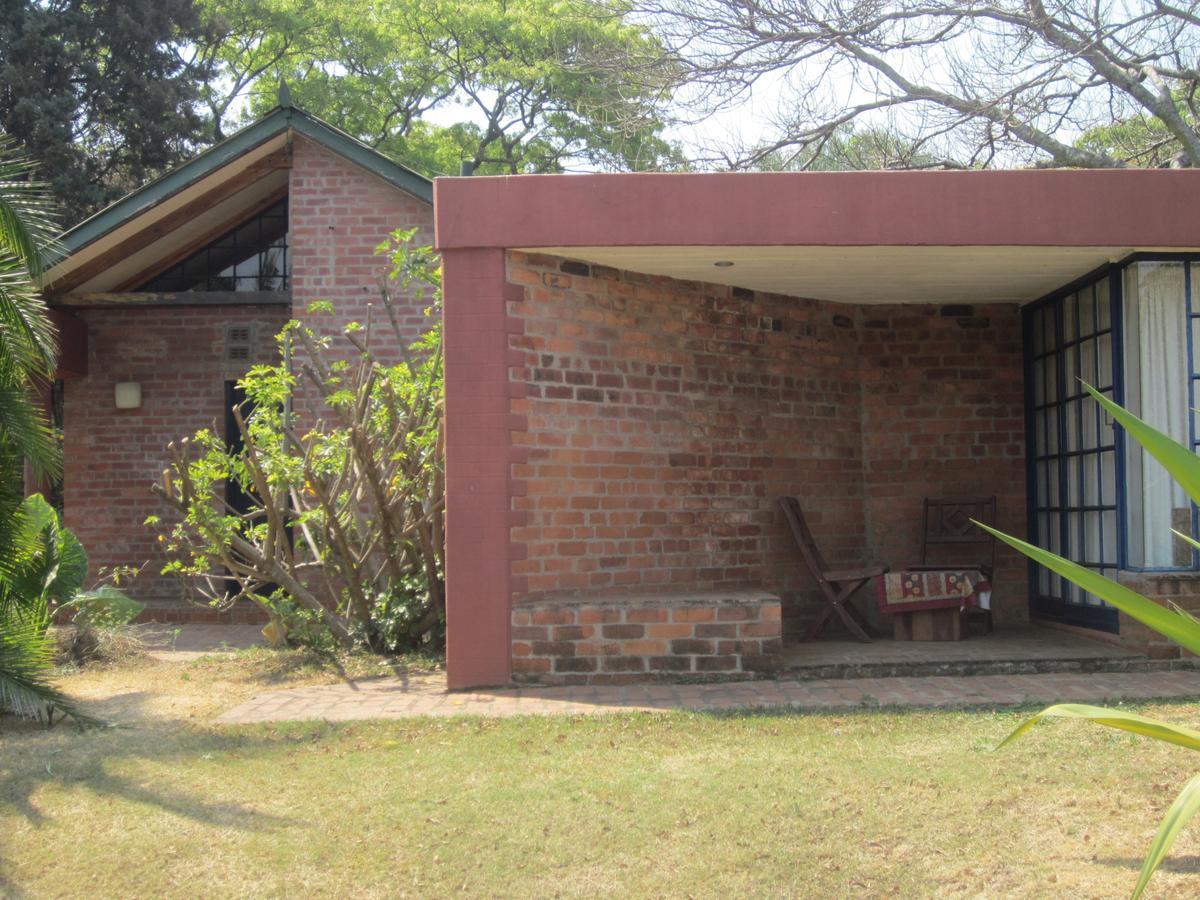 Weaver Cottages Harare Extérieur photo